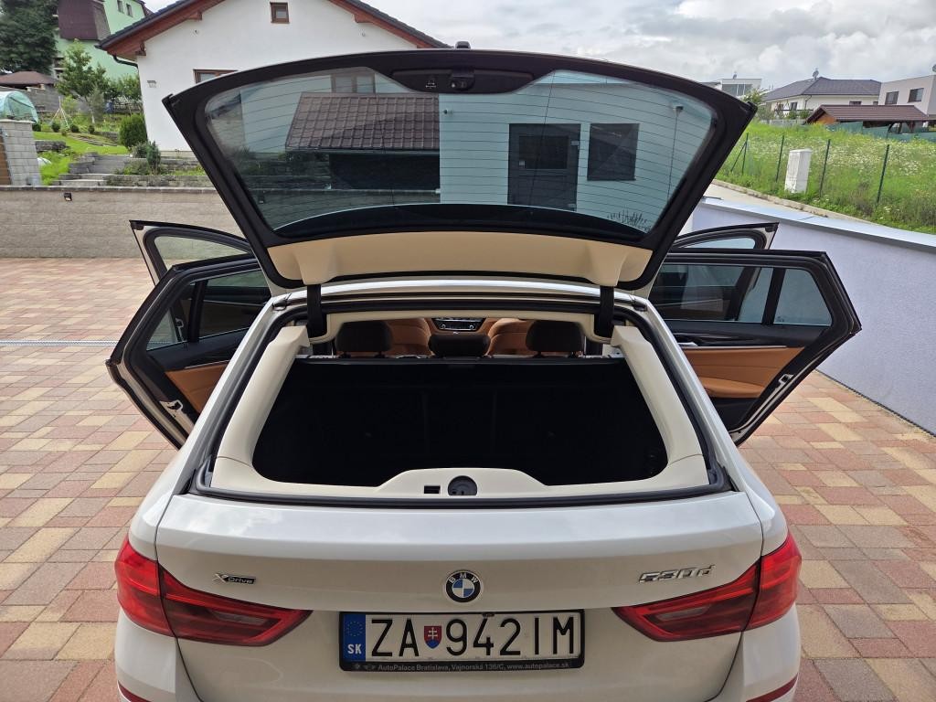 BMW rad 5 Touring 530d xDrive A/T