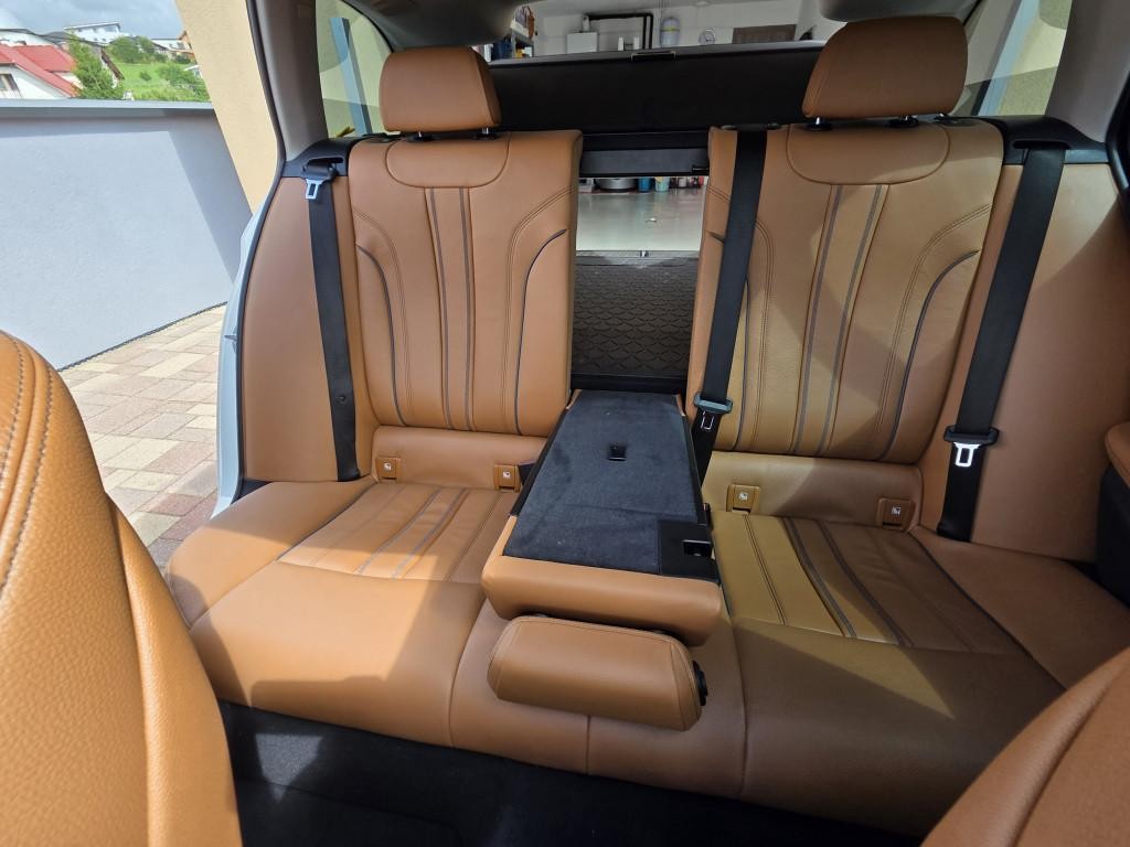 BMW rad 5 Touring 530d xDrive A/T