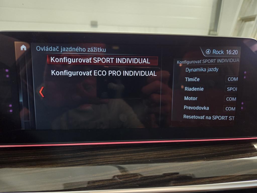 BMW rad 5 Touring 530d xDrive A/T
