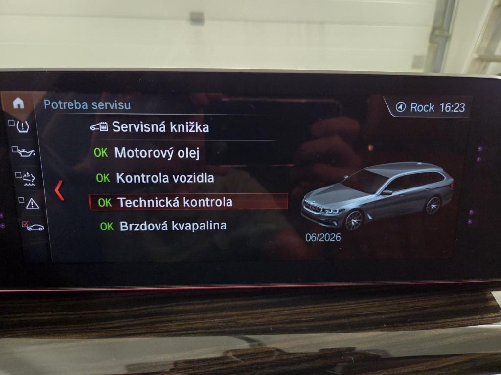 BMW rad 5 Touring 530d xDrive A/T