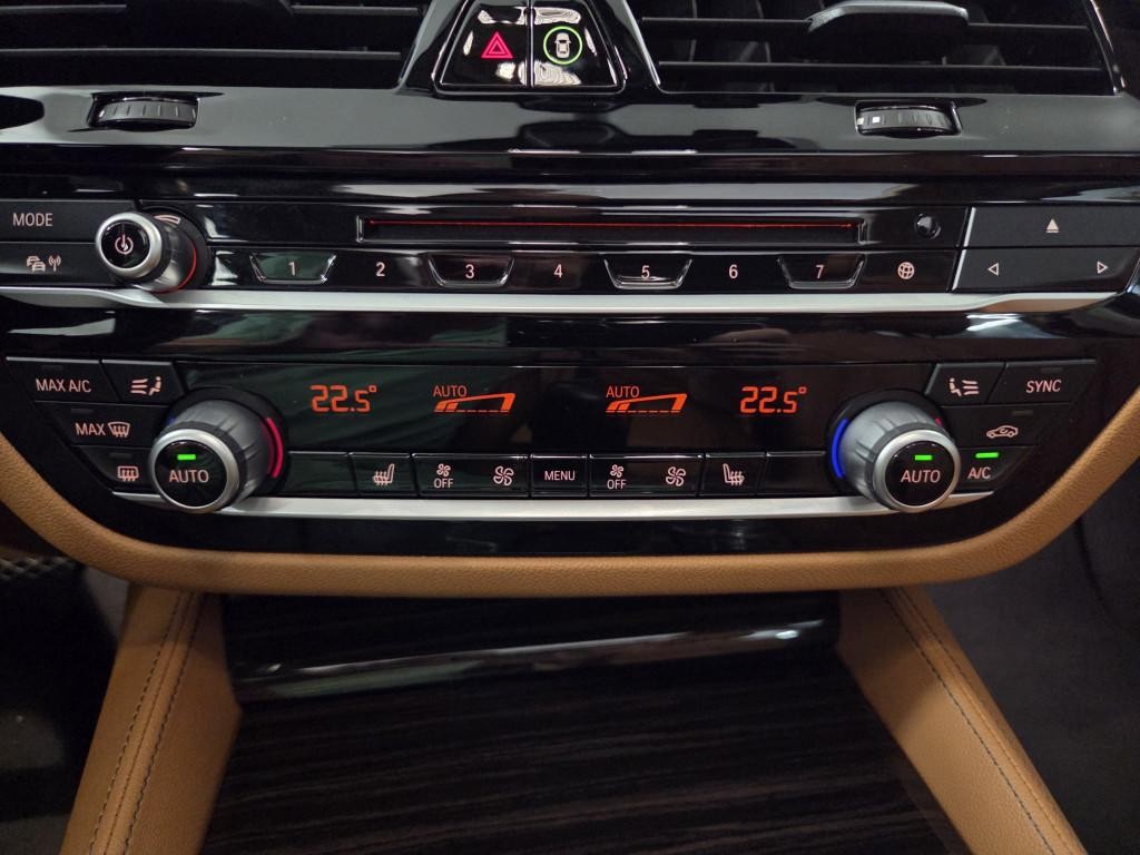 BMW rad 5 Touring 530d xDrive A/T