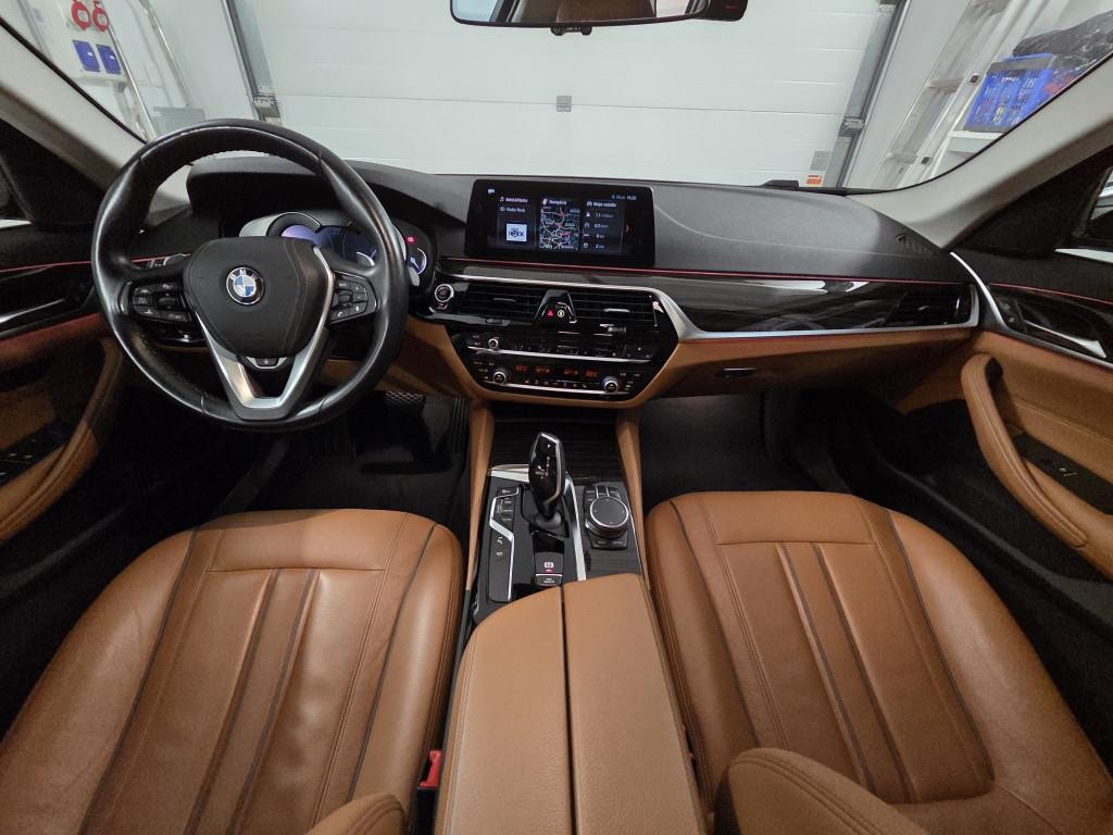 BMW rad 5 Touring 530d xDrive A/T