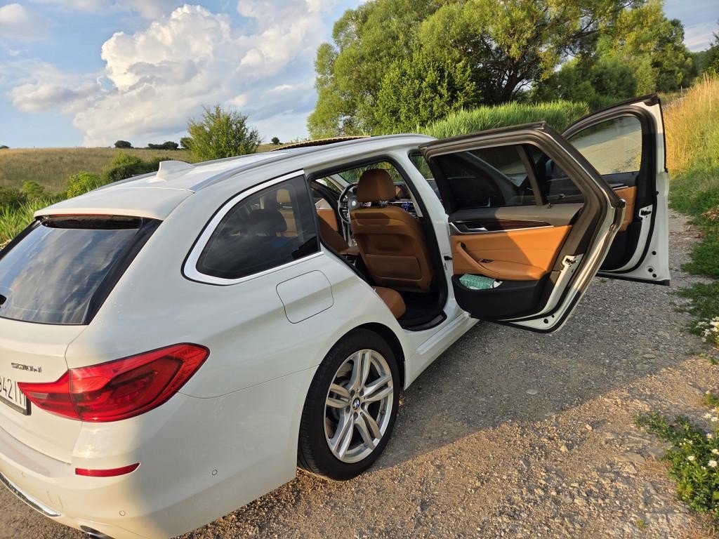 BMW rad 5 Touring 530d xDrive A/T