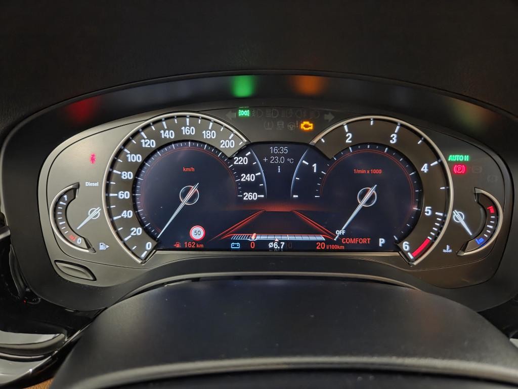 BMW rad 5 Touring 530d xDrive A/T