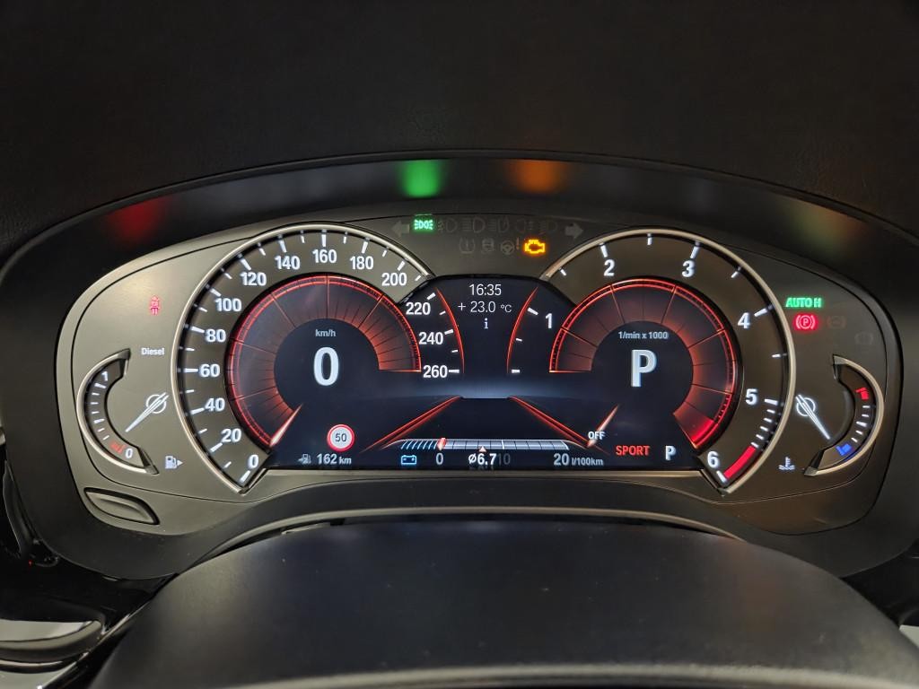 BMW rad 5 Touring 530d xDrive A/T