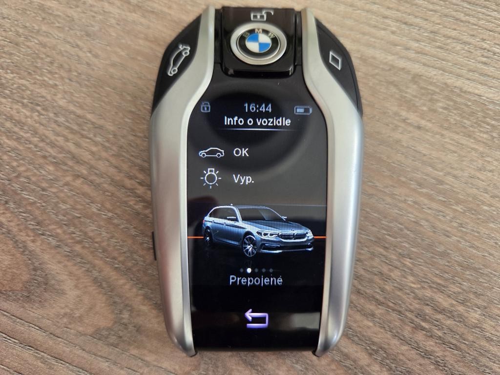 BMW rad 5 Touring 530d xDrive A/T
