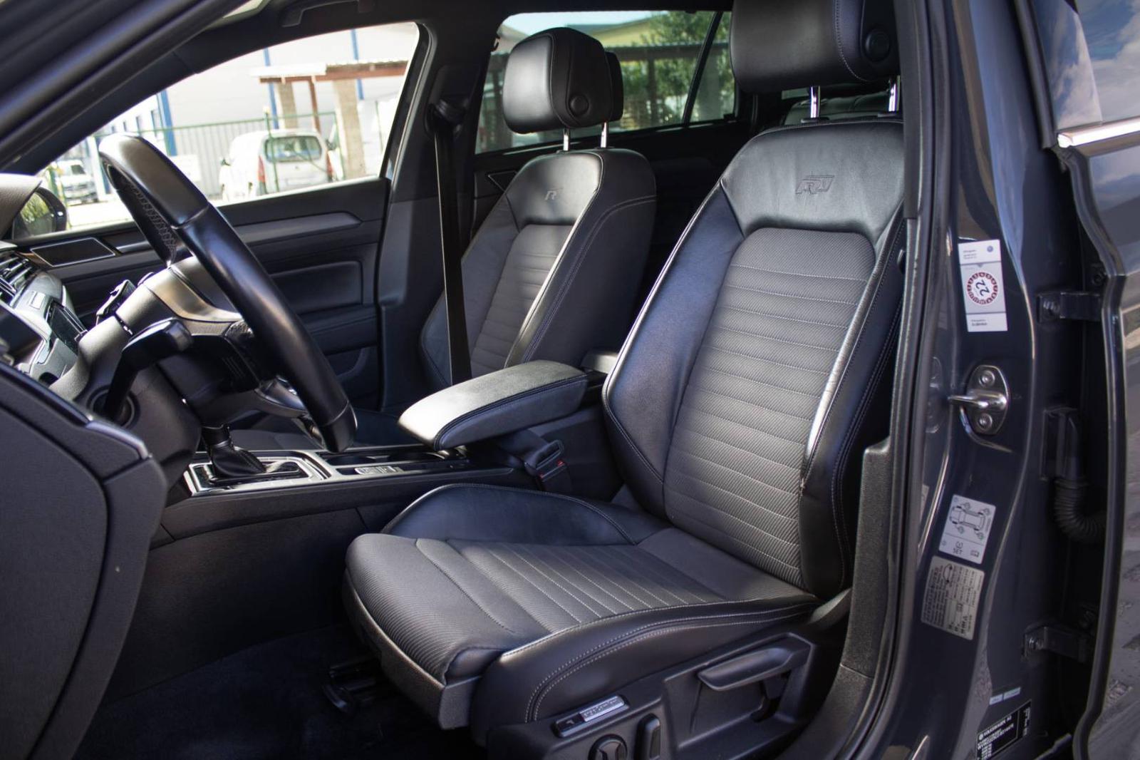 Volkswagen Passat Variant 2.0 TDI BMT R-Line Highline DSG