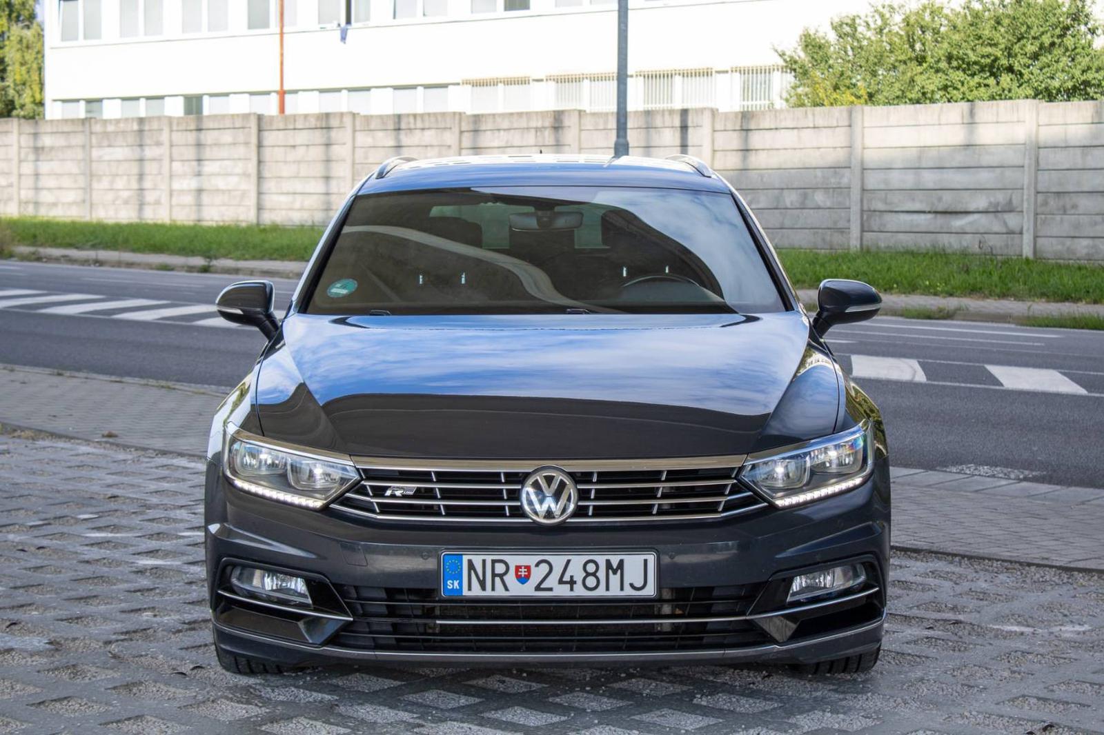 Volkswagen Passat Variant 2.0 TDI BMT R-Line Highline DSG