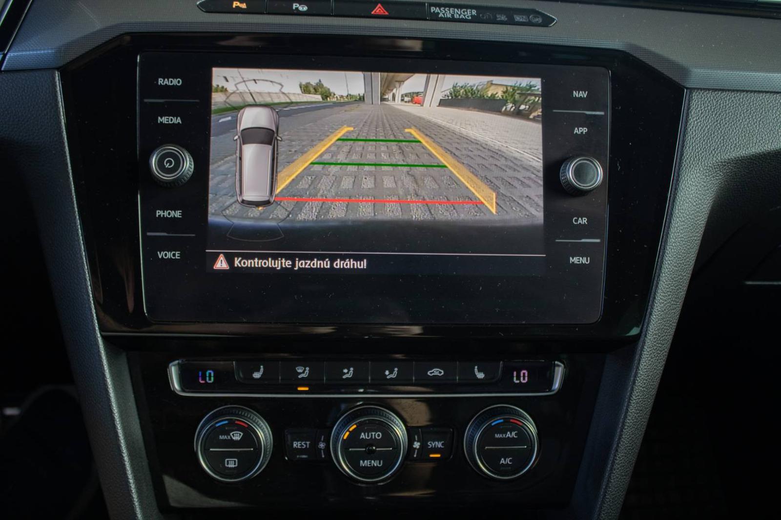 Volkswagen Passat Variant 2.0 TDI BMT R-Line Highline DSG