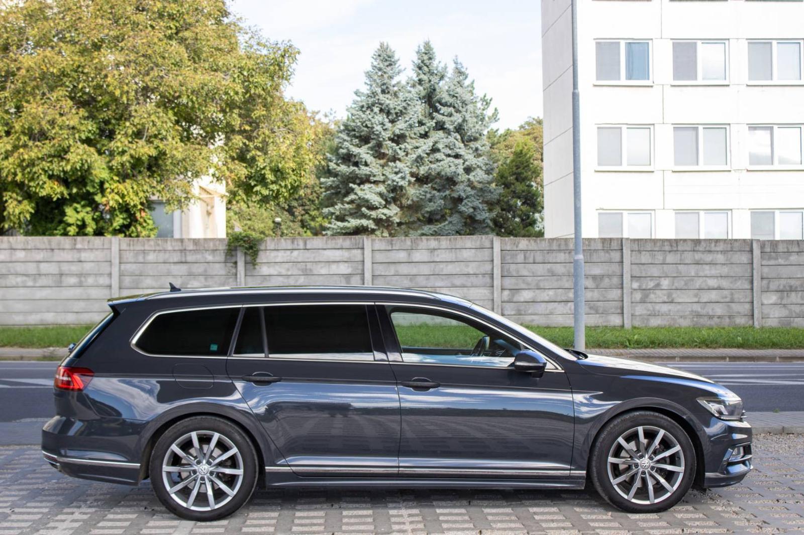 Volkswagen Passat Variant 2.0 TDI BMT R-Line Highline DSG