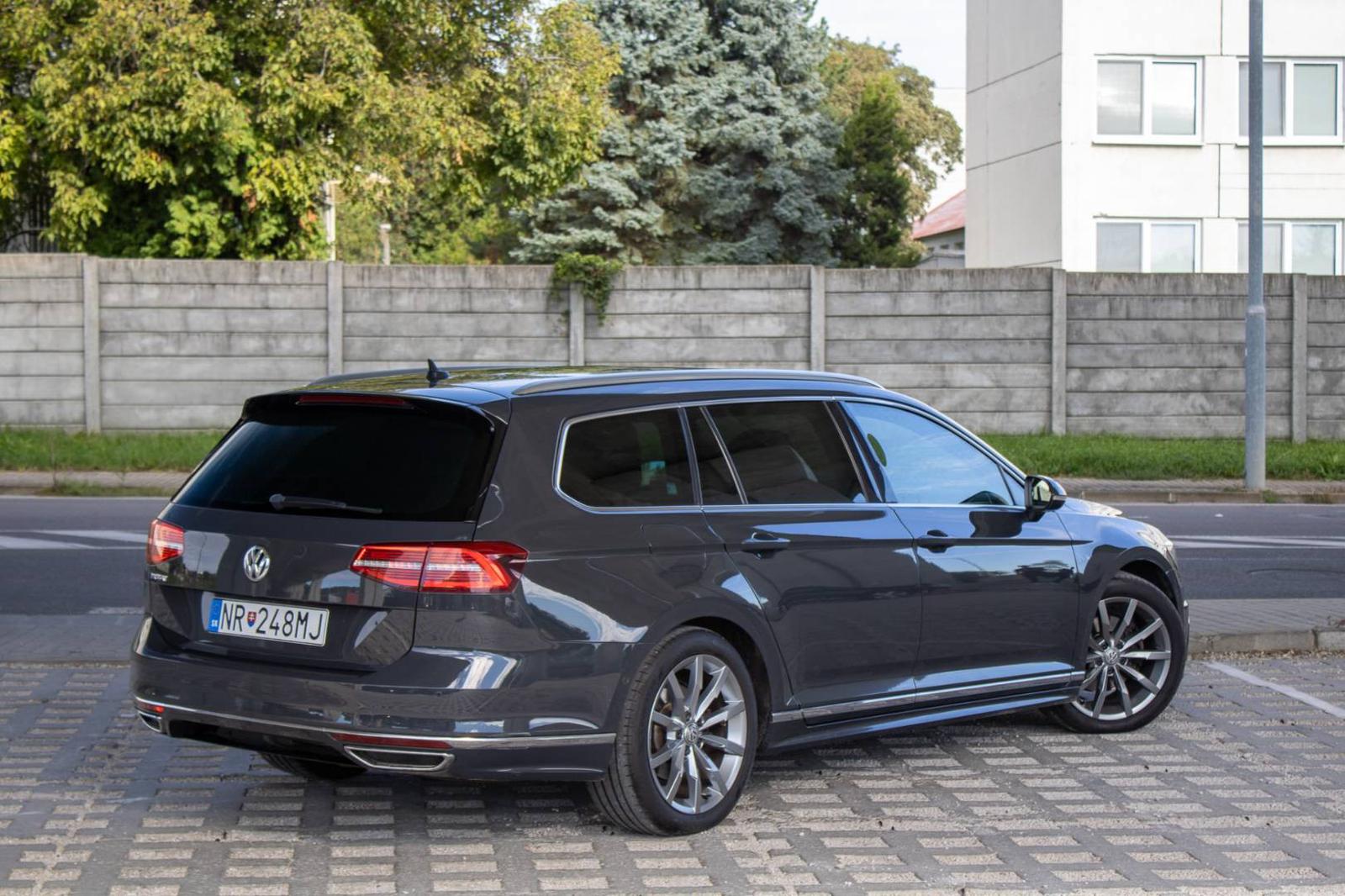 Volkswagen Passat Variant 2.0 TDI BMT R-Line Highline DSG