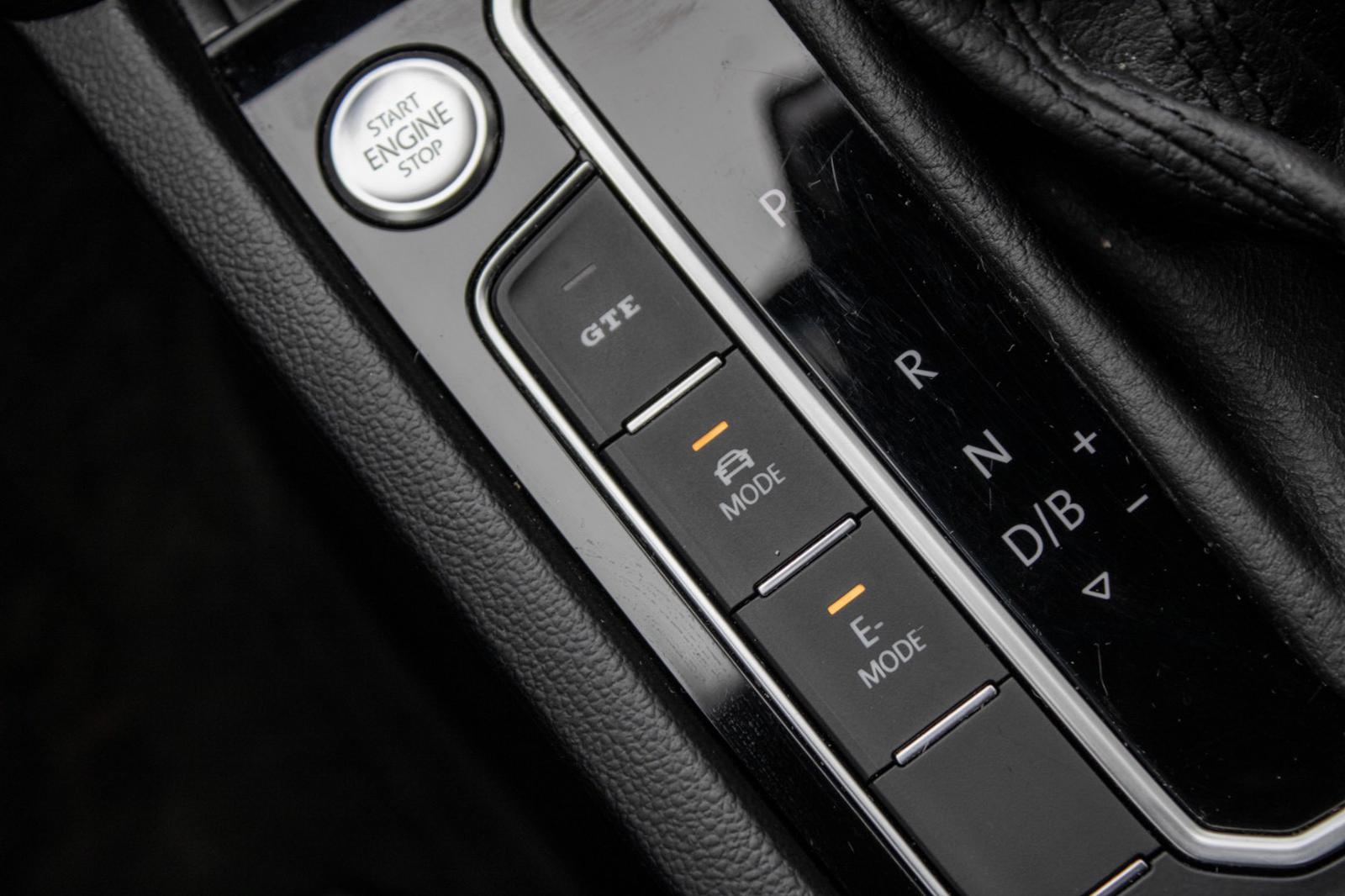 Volkswagen Passat Variant 160 kW, 6-st. automat, 2020, plug-in hybrid