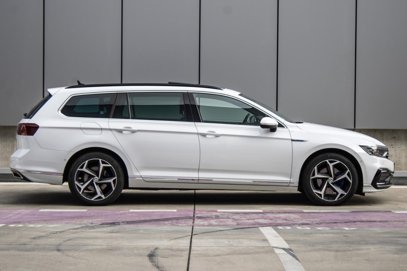 Volkswagen Passat Variant 160 kW, 6-st. automat, 2020, plug-in hybrid