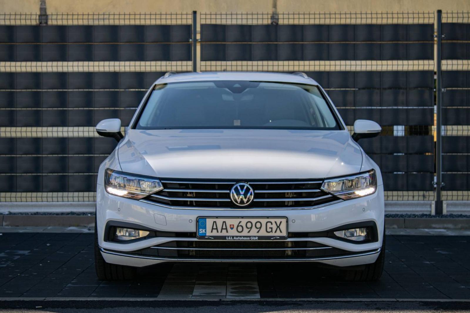 Volkswagen Passat Variant 2.0 TDI EVO Elegance DSG