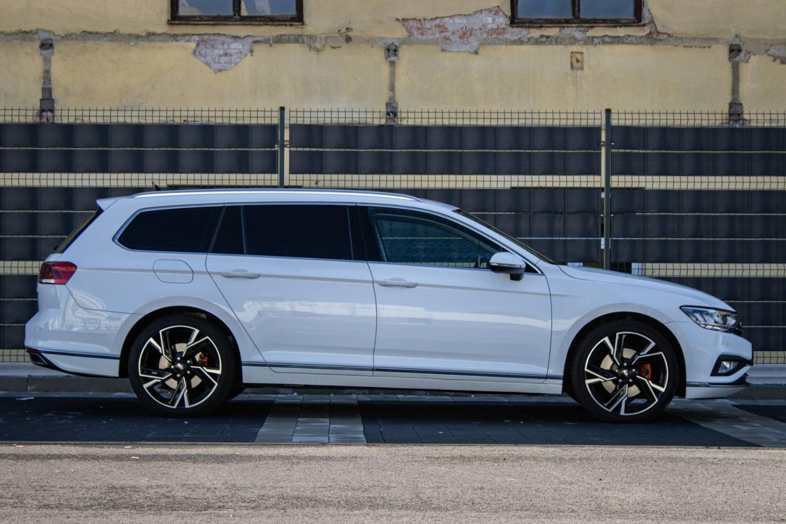 Volkswagen Passat Variant 2.0 TDI EVO Elegance DSG