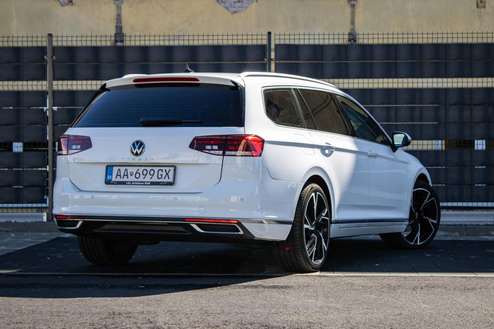 Volkswagen Passat Variant 2.0 TDI EVO Elegance DSG