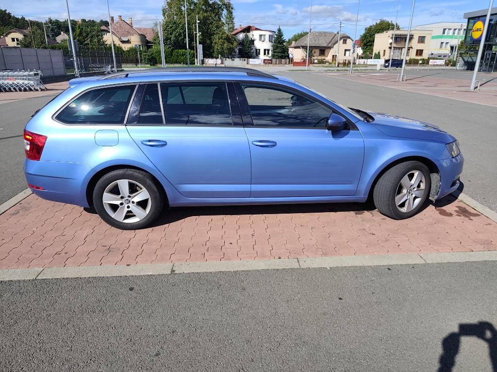 Škoda Octavia Combi 1.6 TDI 115k Ambition EU6