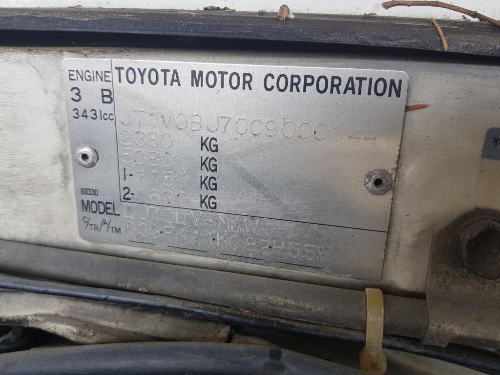 Toyota Land Cruiser 70 3.0 TD