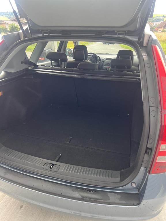 KIA Cee’d Sporty Wagon 1.6 CRDi EX