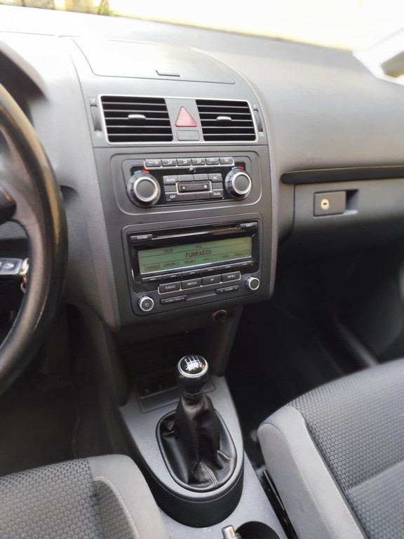 Volkswagen Touran 1.6 TDI BlueMotion Technology Comfortline