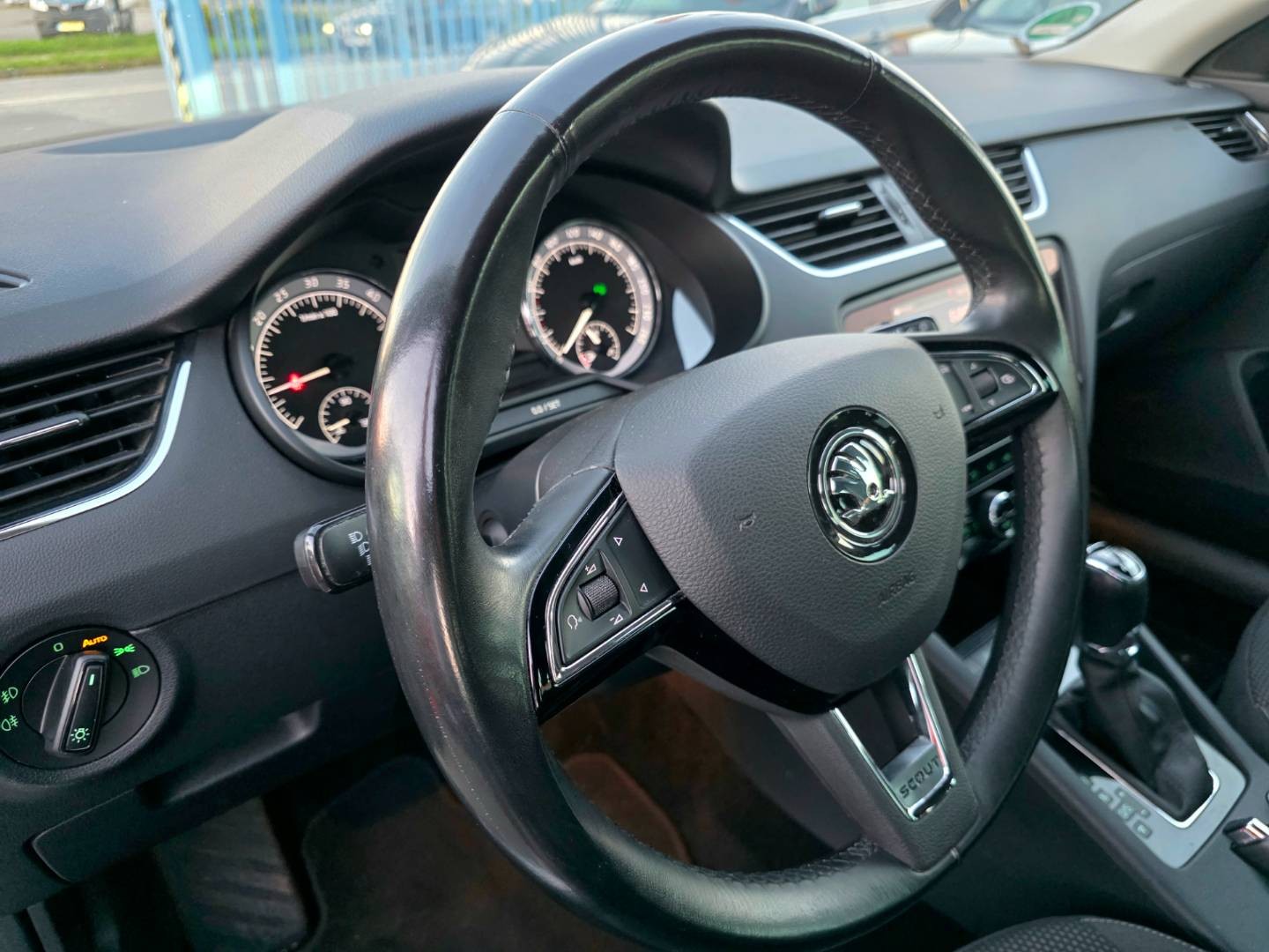Škoda Octavia Combi 2.0 TDI Scout DSG 4x4