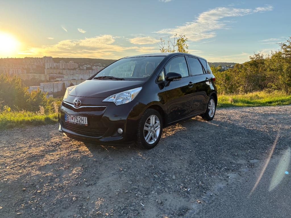 Toyota Verso-S 73kw Automat