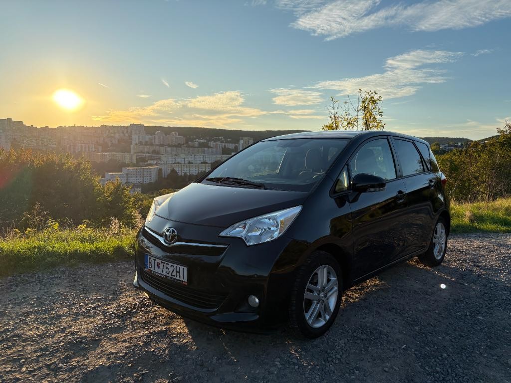 Toyota Verso-S 73kw Automat
