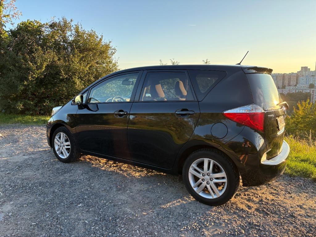 Toyota Verso-S 73kw Automat