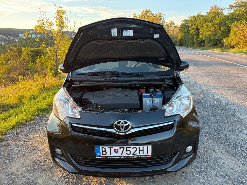 Toyota Verso-S 73kw Automat