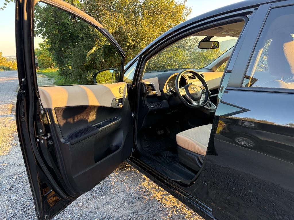 Toyota Verso-S 73kw Automat