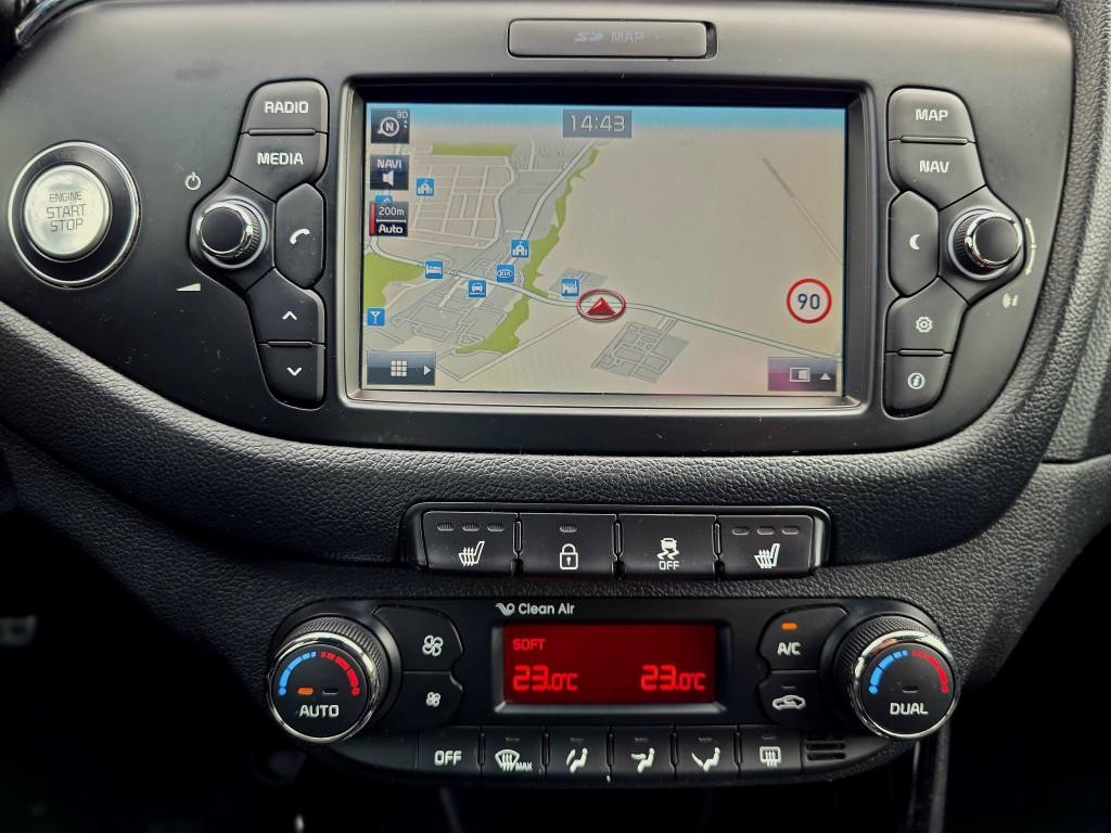KIA Cee’d Sporty Wagon Combi 100kw Manuál