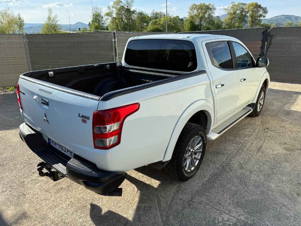 Mitsubishi L 200 2.4 DI-D Double Cab Invite