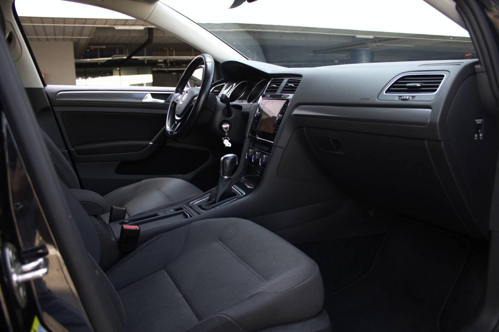 Volkswagen Golf Variant 2.0 TDI BMT Edition Highline DSG EU6