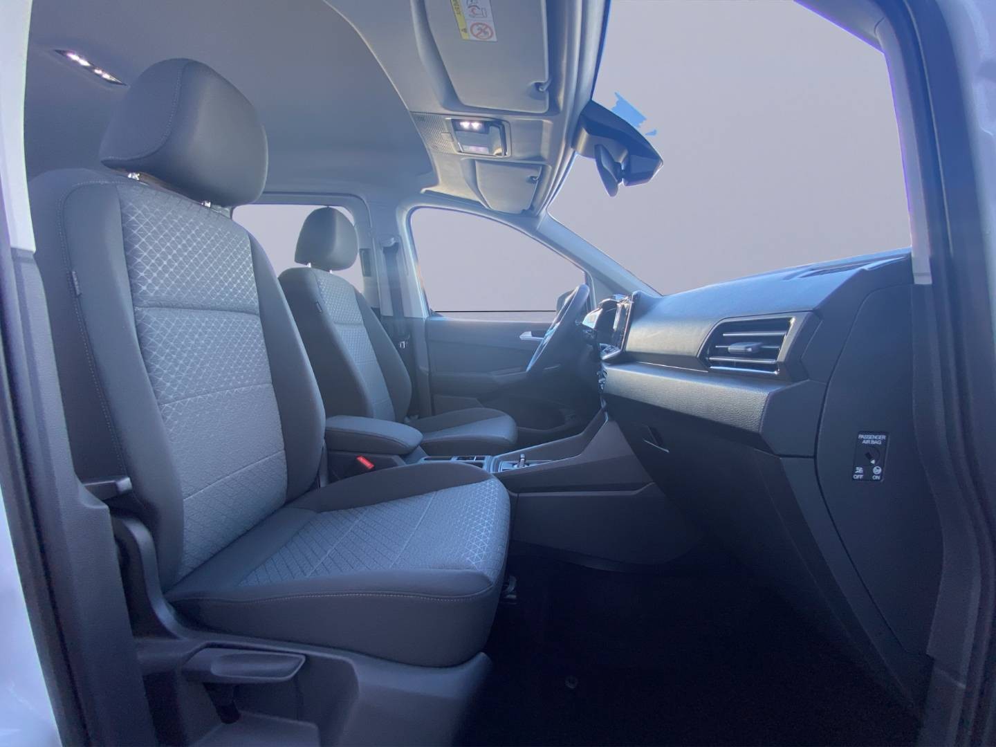 Ford Tourneo Connect Titanium L1 1.5 Ecoboost PHEV 150k