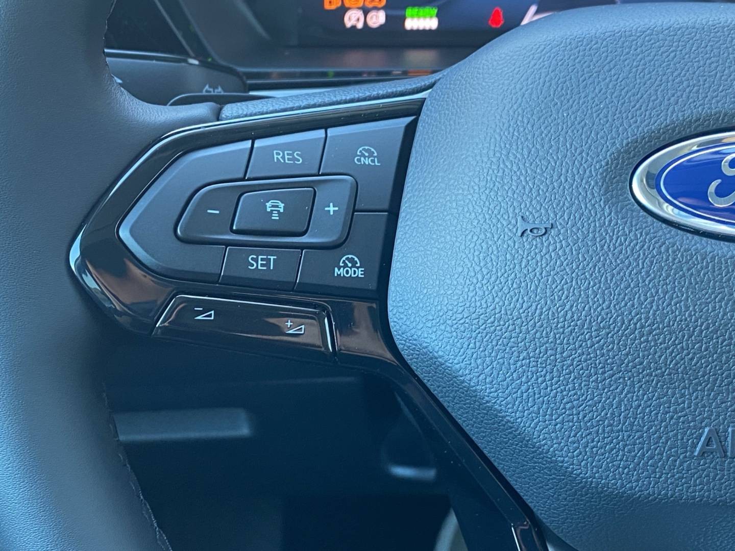 Ford Tourneo Connect Titanium L1 1.5 Ecoboost PHEV 150k