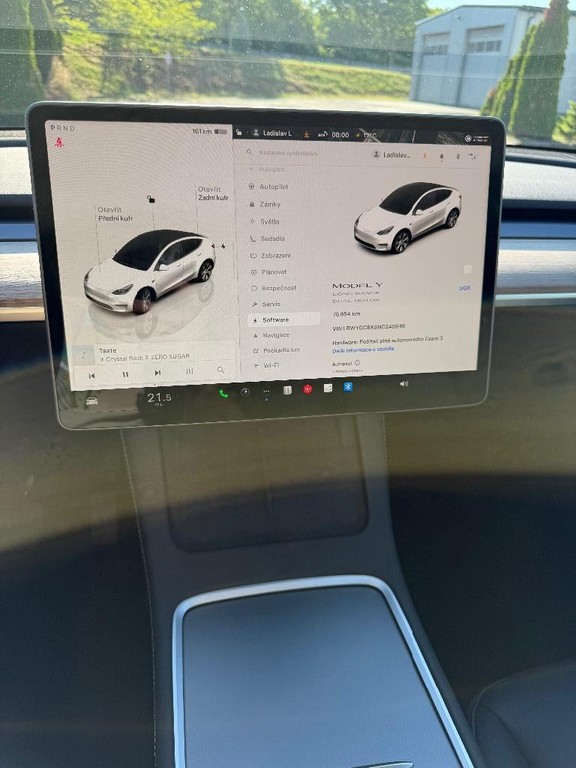 Tesla Model Y 79kWh Long Range AWD Autopilot