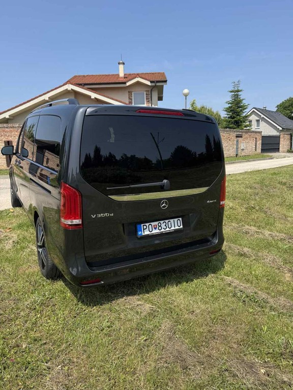 Mercedes V trieda 300 d Avantgarde kompakt A/T 4MATIC