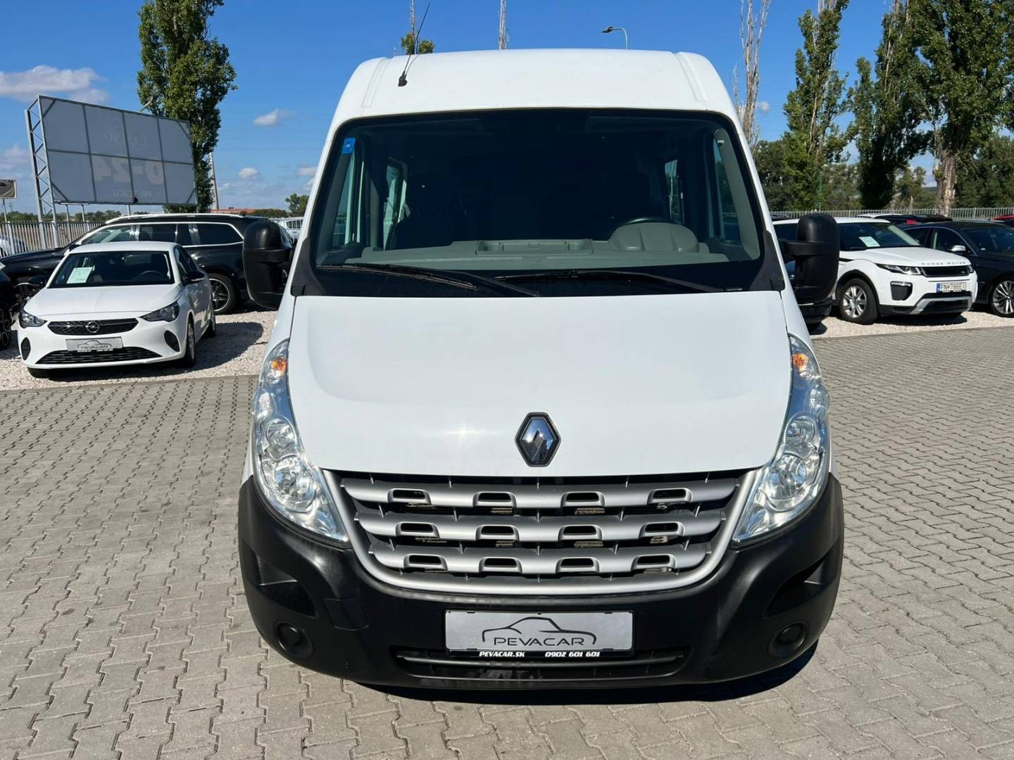 Renault Master 2.3 dci 92 kw 7 - miestne