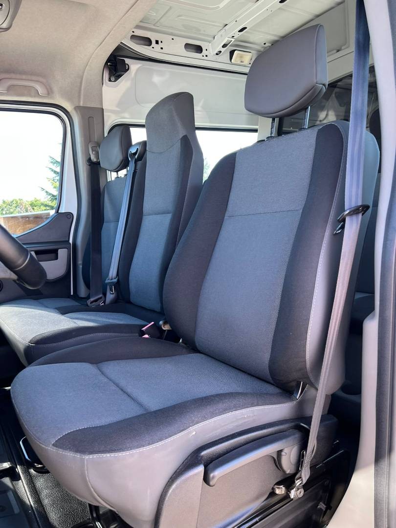 Renault Master 2.3 dci 92 kw 7 - miestne