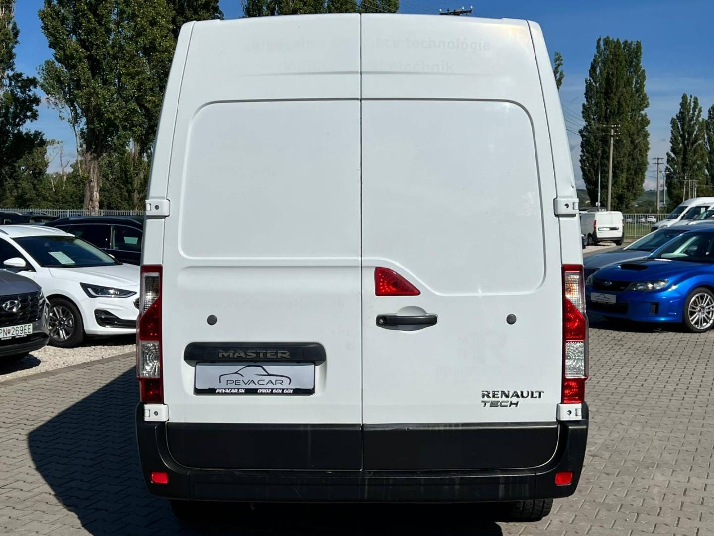 Renault Master 2.3 dci 92 kw 7 - miestne