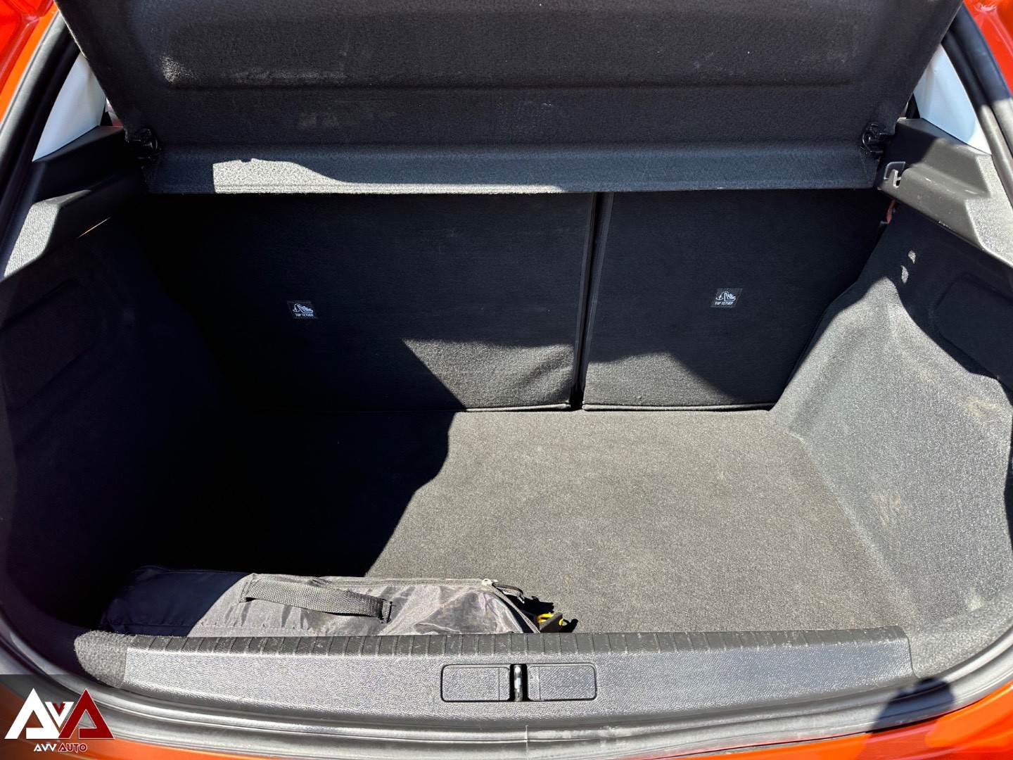 Opel Corsa 1.2 S&S Edition, 12 190km, Slovenské vozidlo