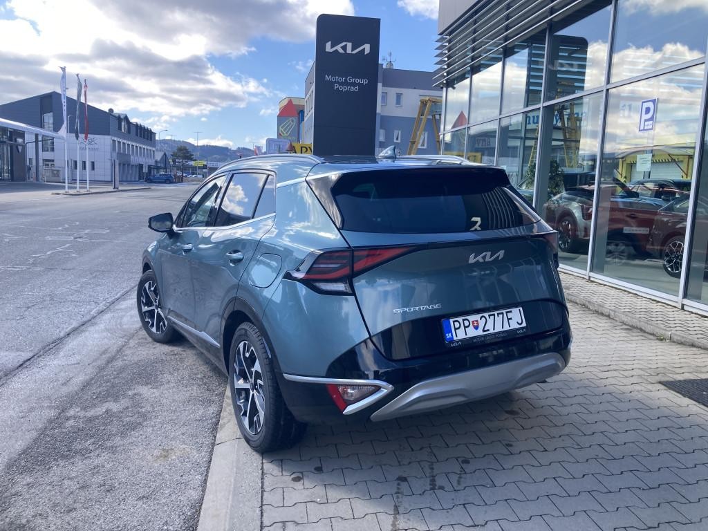 KIA Sportage 1.6 T-GDi mHEV Platinum 4WD A/T