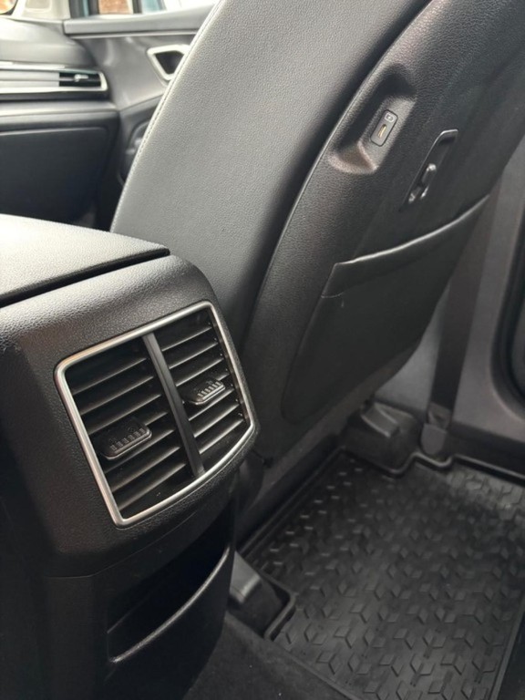 KIA Sportage 1.6 T-GDi mHEV Platinum 4WD A/T