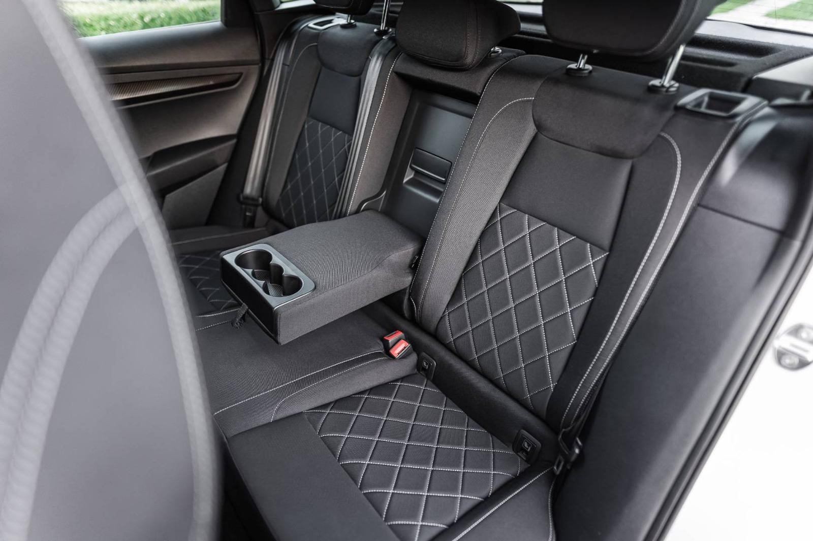 Škoda Karoq 2.0 TDI EVO SCR Sportline 4x4 DSG