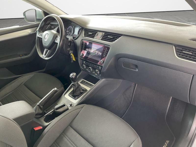 Škoda Octavia Combi 1.4 TSI 110 kW Drive / Ambitio