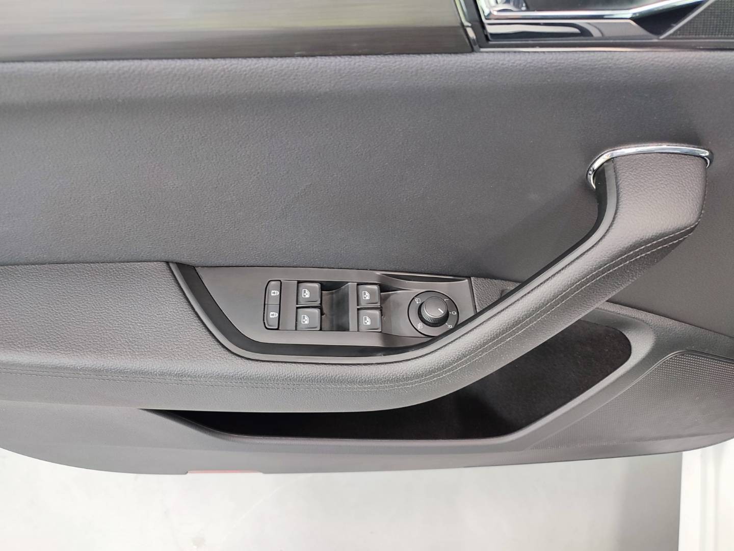 Škoda Superb Combi 2.0 TDI SCR Style DSG