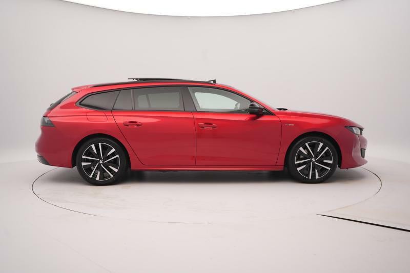 Peugeot 508 SW HYBRID GT CZ 1.maj