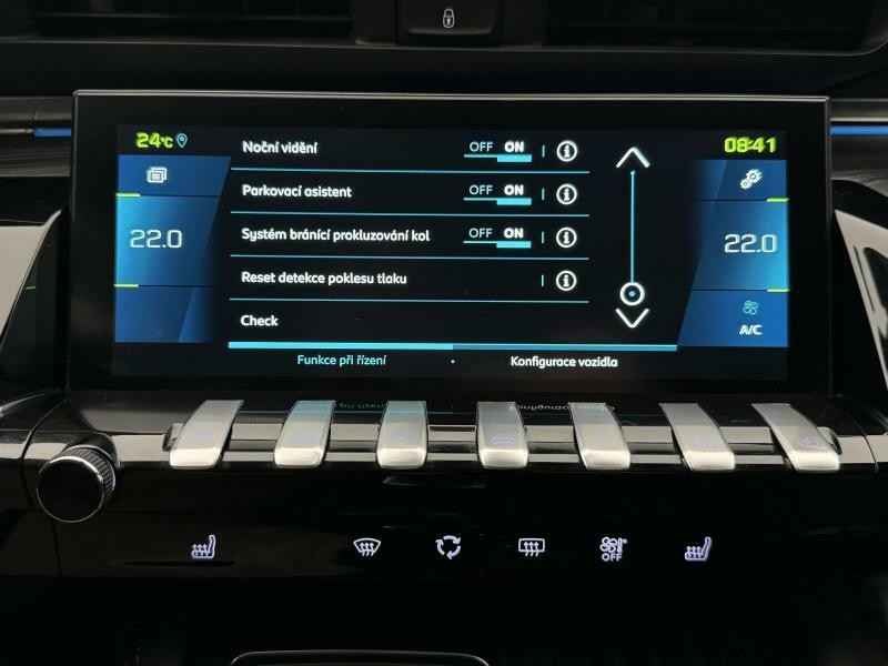 Peugeot 508 SW HYBRID GT CZ 1.maj