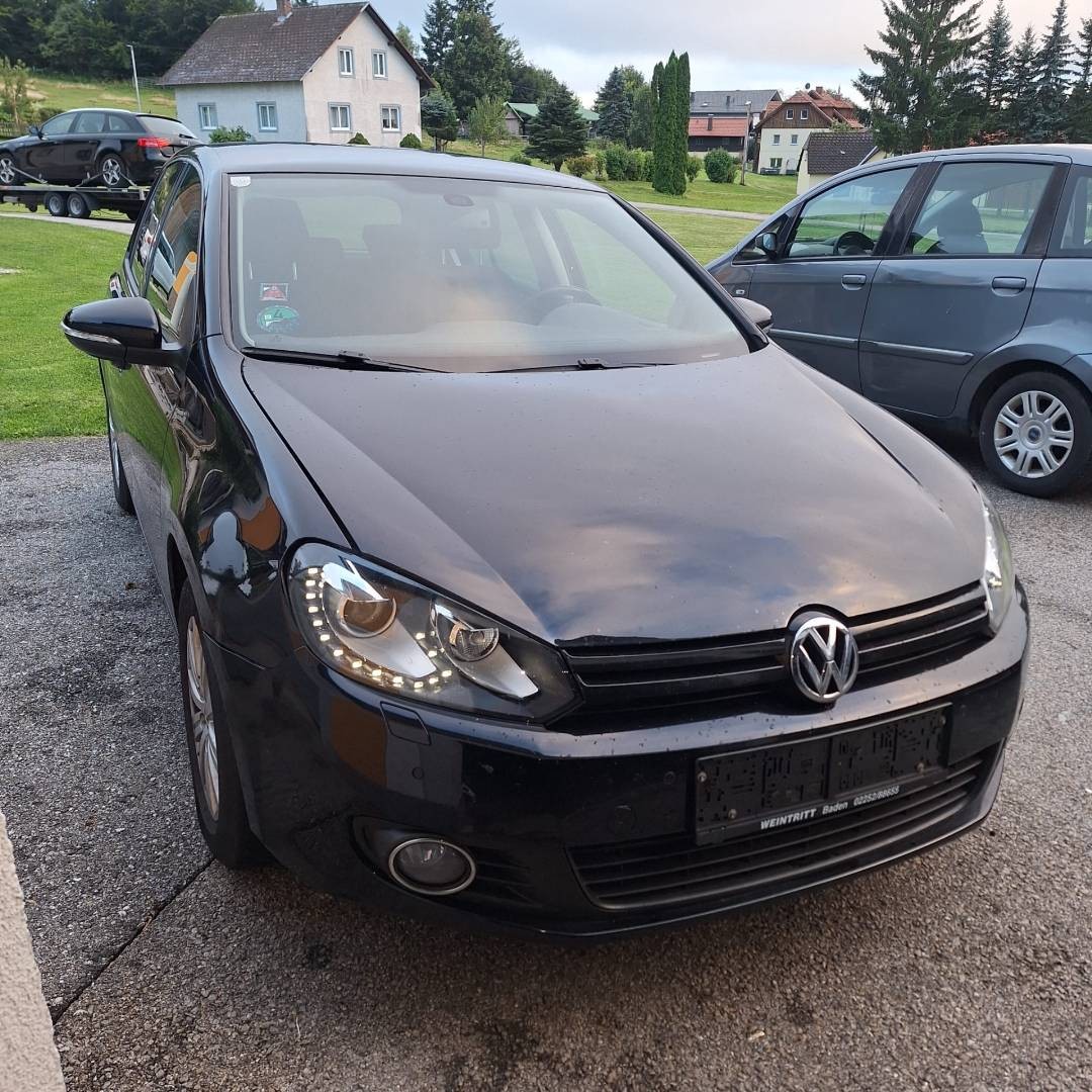 Volkswagen Golf 1.2 TSI 85k Comfortline