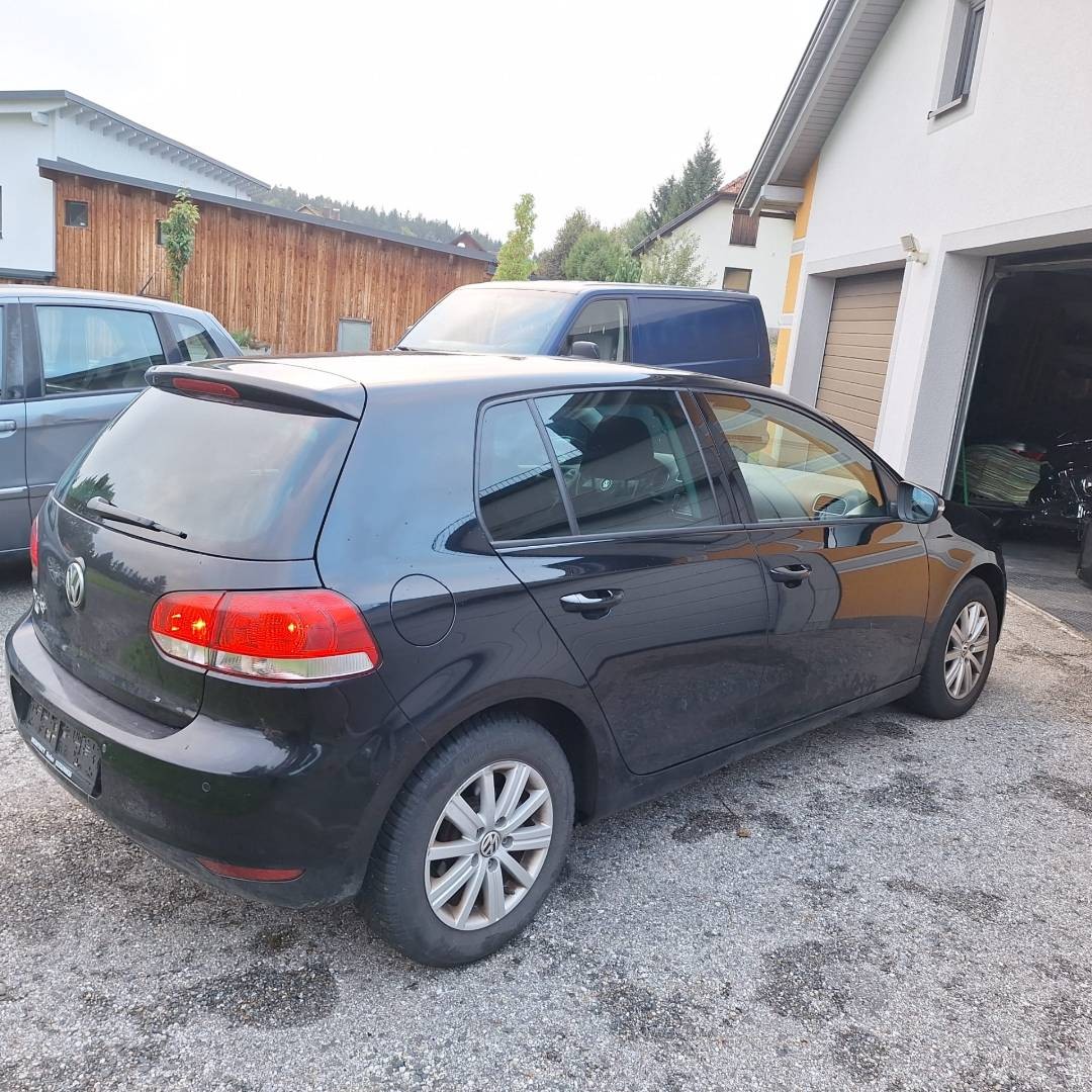 Volkswagen Golf 1.2 TSI 85k Comfortline